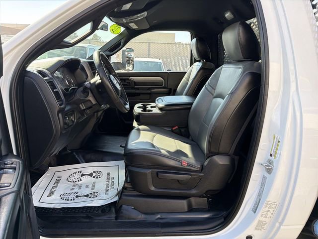 Used 2022 RAM 5500 Tradesman RWD image 16