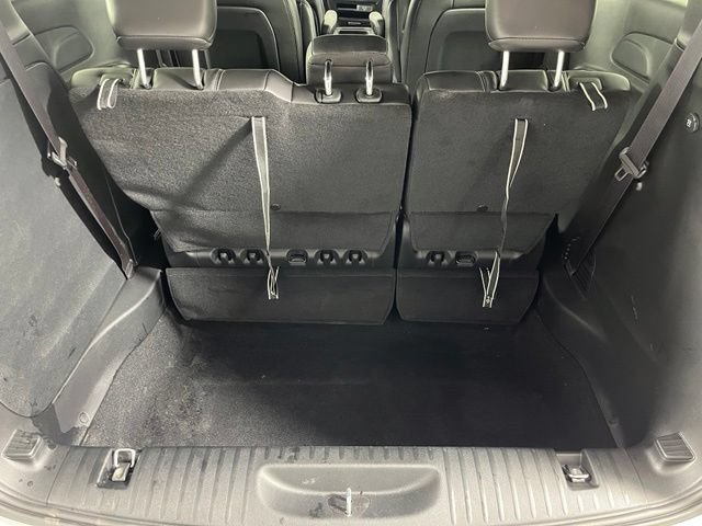 Used 2026 Chrysler Pacifica Select FWD image 40