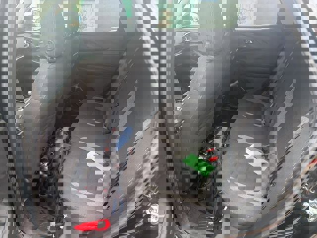 Used 2023 Chevrolet TrailBlazer LT FWD image 17