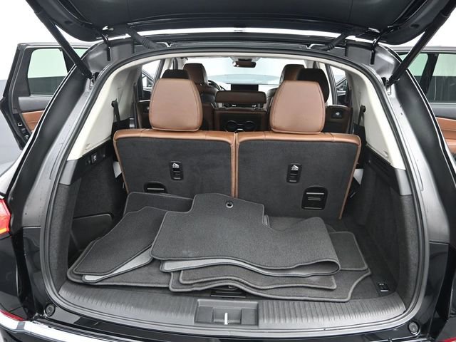 Used 2023 Acura MDX SH-AWD w/ Technology Package image 18