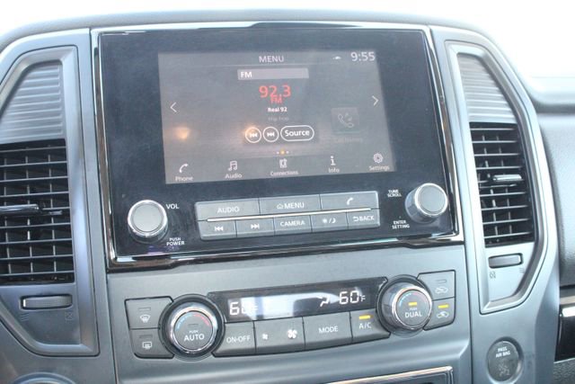 Used 2023 Nissan Titan SV w/ SV Convenience Package image 29