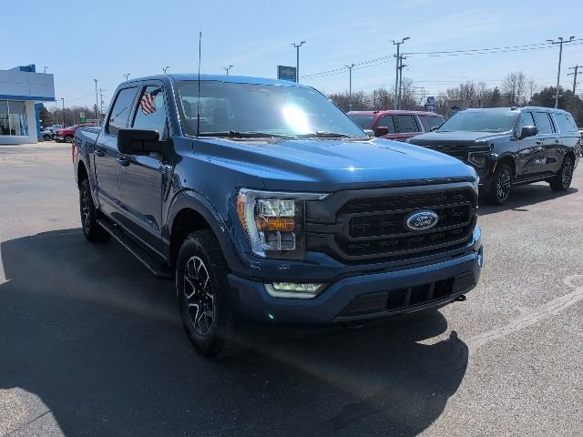 Used 2022 Ford F150 XLT w/ Equipment Group 302A High AWD/4WD image 13