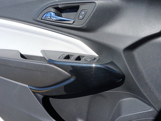 New 2026 Chevrolet Trax LT w/ Driver Confidence Package FWD image 18