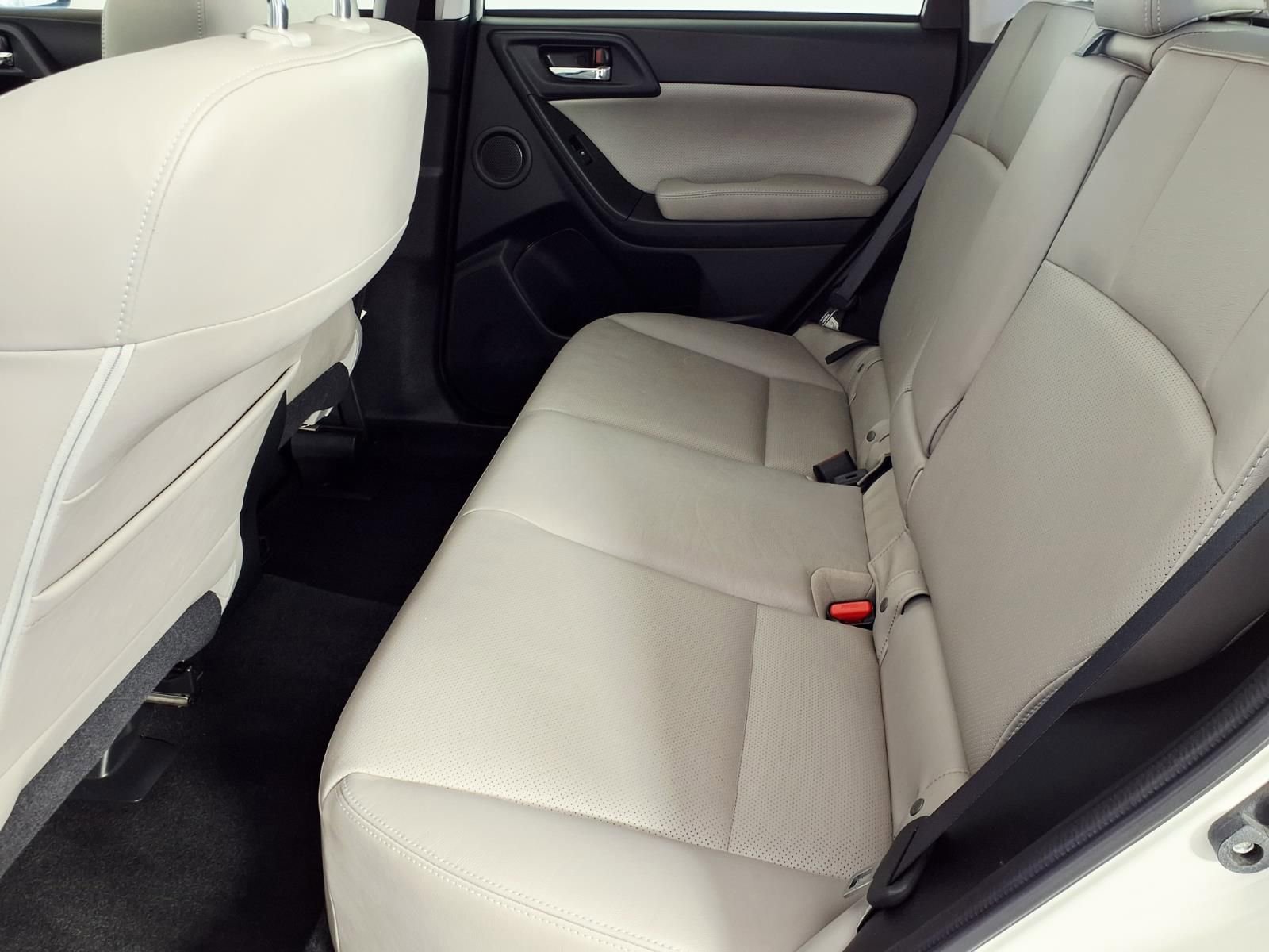 Used 2016 Subaru Forester 2.5i Limited image 10