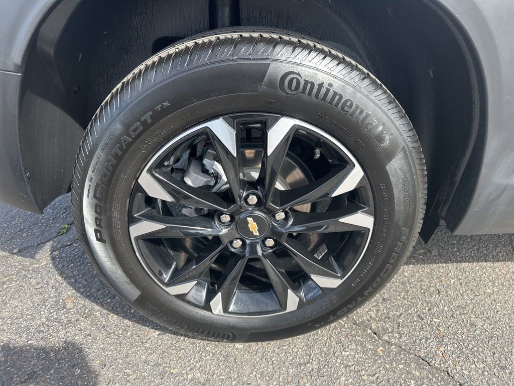 Used 2023 Chevrolet TrailBlazer LT w/ Convenience Package AWD/4WD image 39