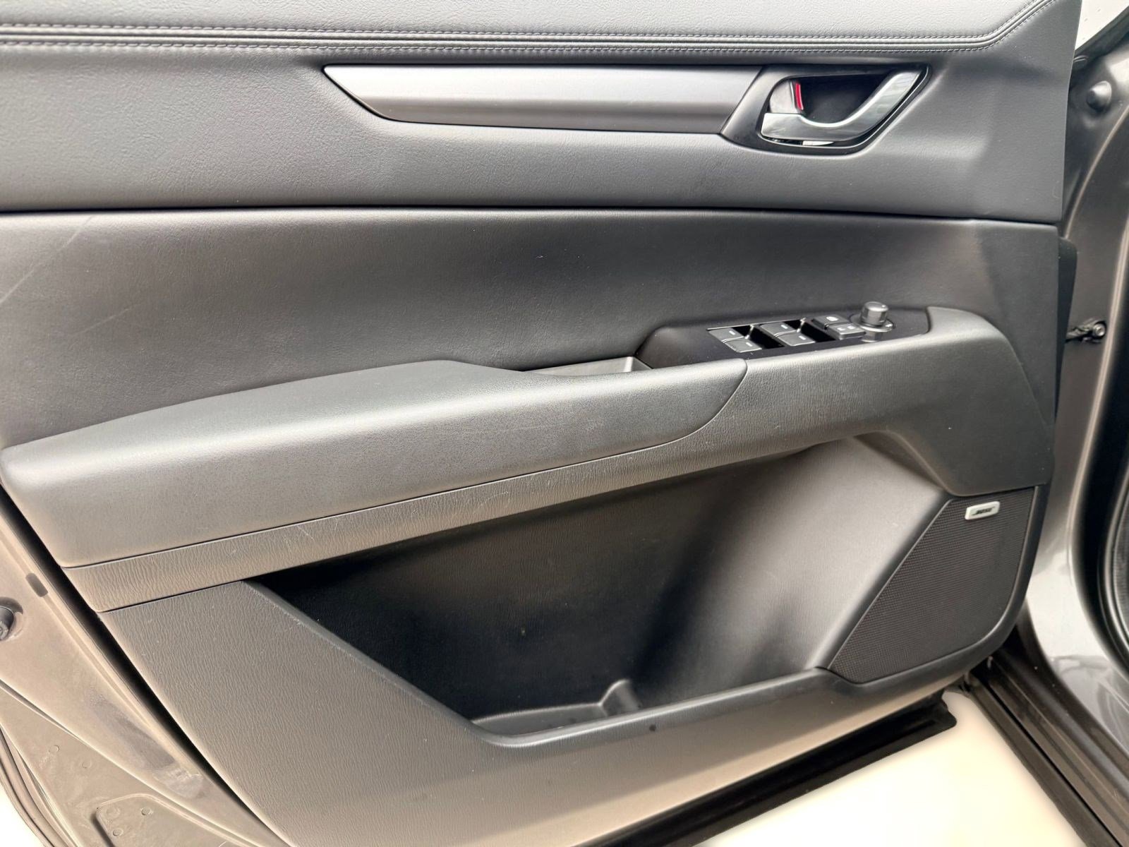 Used 2021 MAZDA CX-5 Touring w/ Touring Preferred SV Package image 10