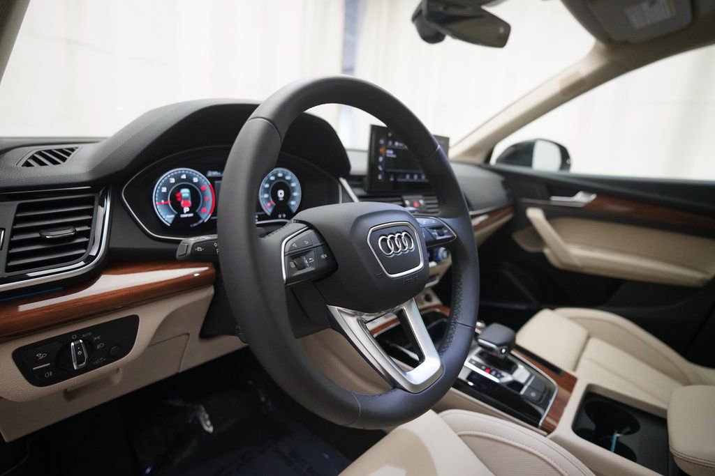 New 2025 Audi Q5 2.0T Premium Plus image 8