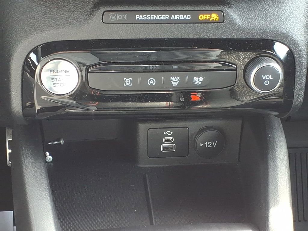 Used 2024 Ford Escape ST-Line w/ Tech Pack #1 image 17