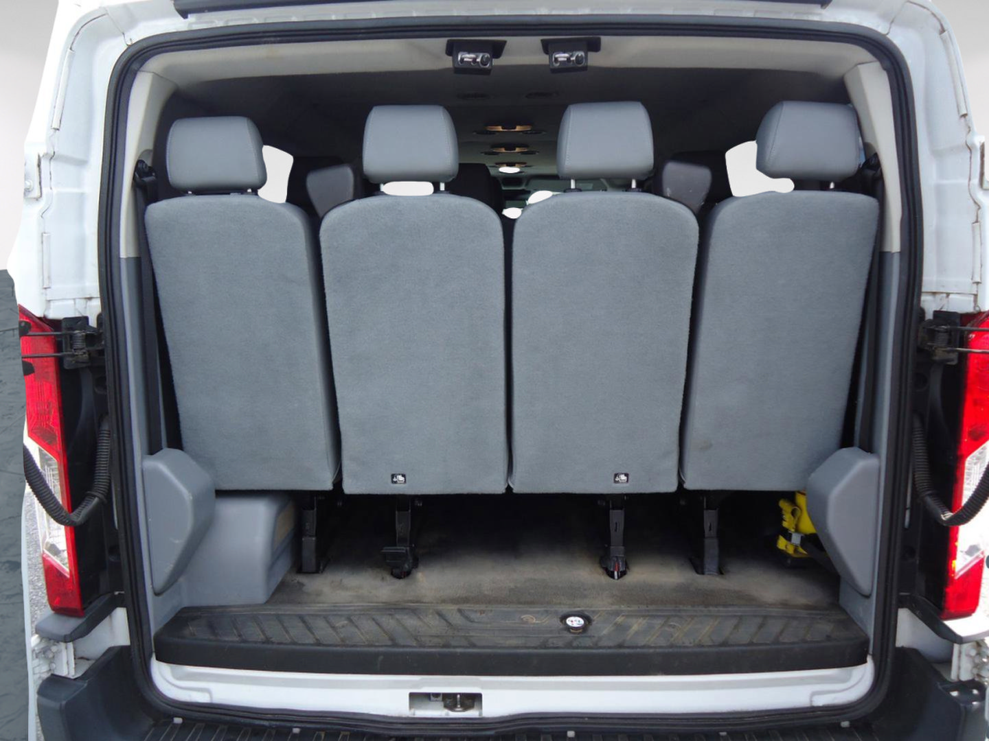 Used 2017 Ford Transit 350 XL RWD image 30