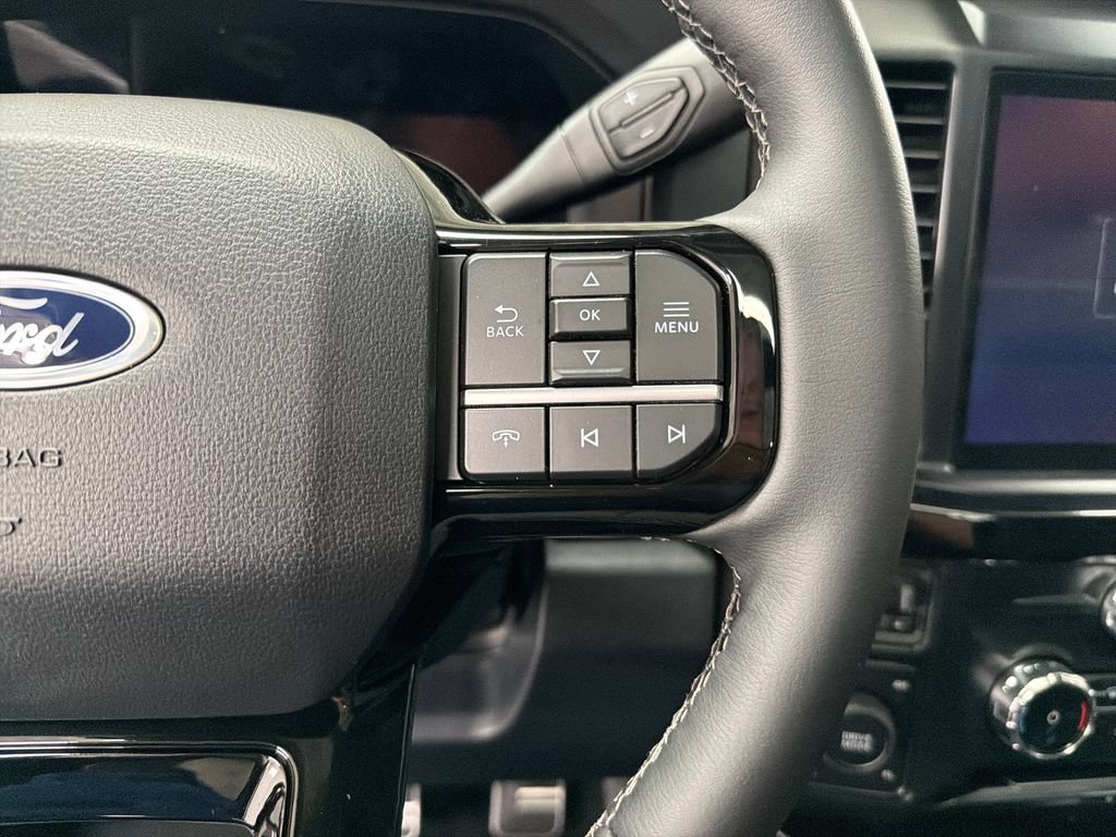 New 2026 Ford F250 Lariat w/ Black Appearance Package AWD/4WD image 21