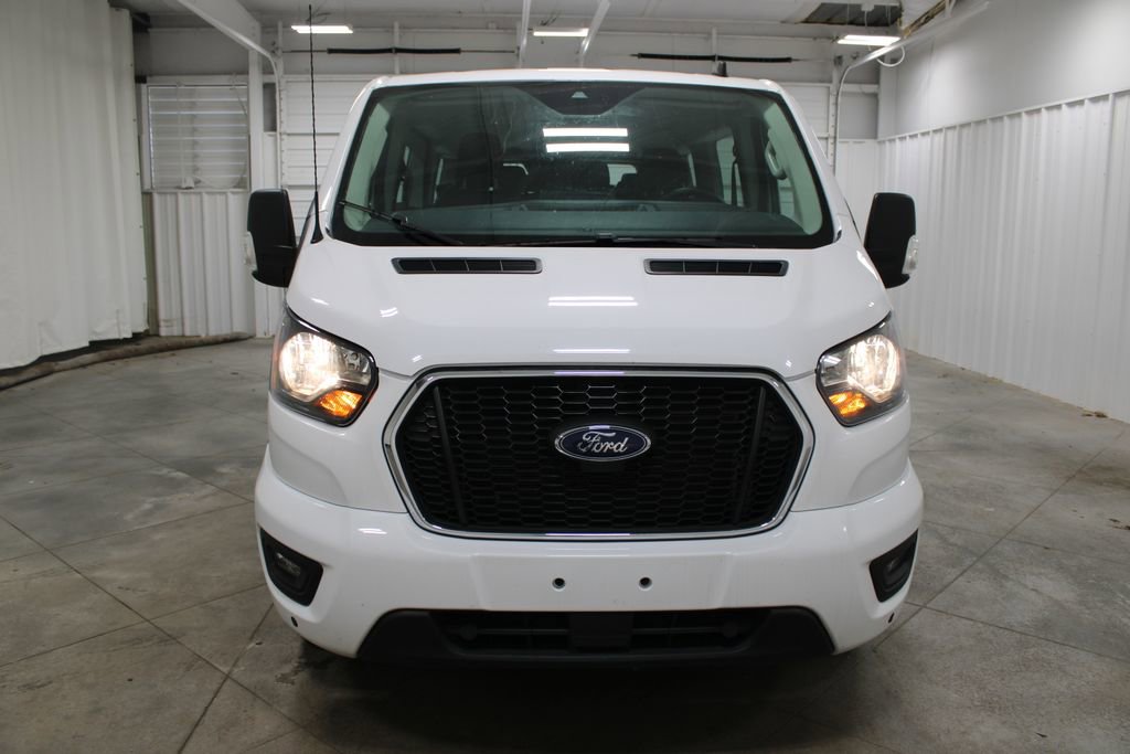 Used 2024 Ford Transit 350 XLT image 3