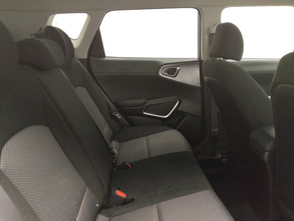 Used 2022 Kia Soul LX w/ Technology Package FWD image 19