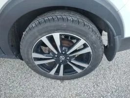 Used 2020 Nissan Kicks SV FWD image 12