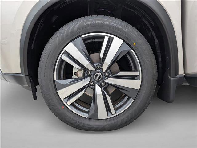 Used 2021 Nissan Rogue SL w/ Premium Package FWD image 16
