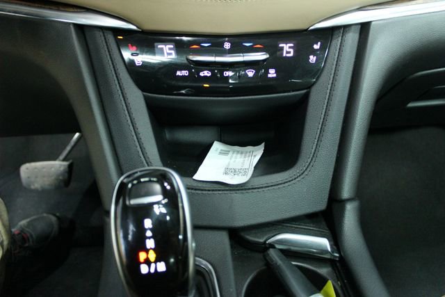Used 2021 Cadillac XT5 Premium Luxury w/ Platinum Package AWD/4WD image 22
