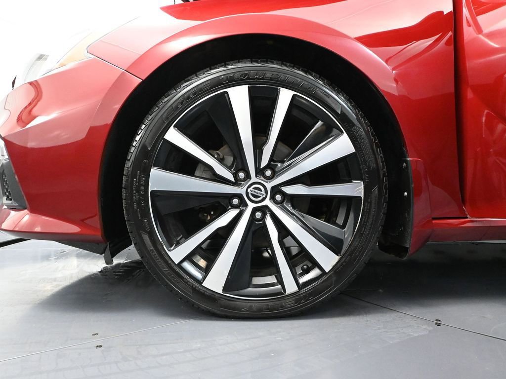 Used 2019 Nissan Altima 2.0 SR image 16