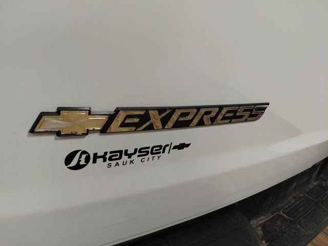 Used 2019 Chevrolet Express 2500 w/ Driver Convenience Package image 11