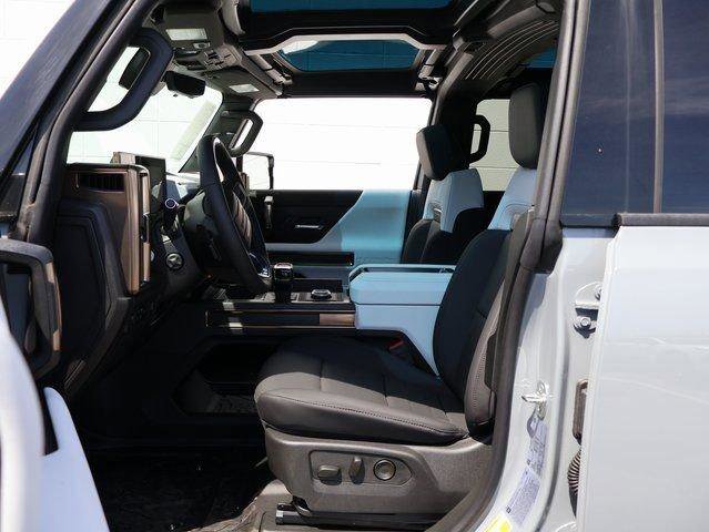 New 2025 GMC Hummer EV 2X w/ LPO, Dark Essentials Package image 20
