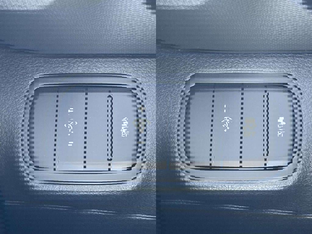 New 2026 Hyundai Venue SEL image 39