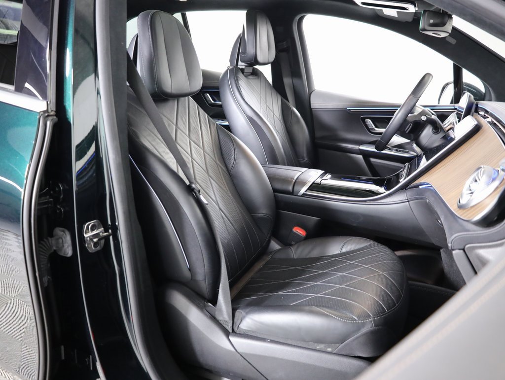 Used 2023 Mercedes-Benz EQE 500 4MATIC SUV w/ Pinnacle Trim Package image 50