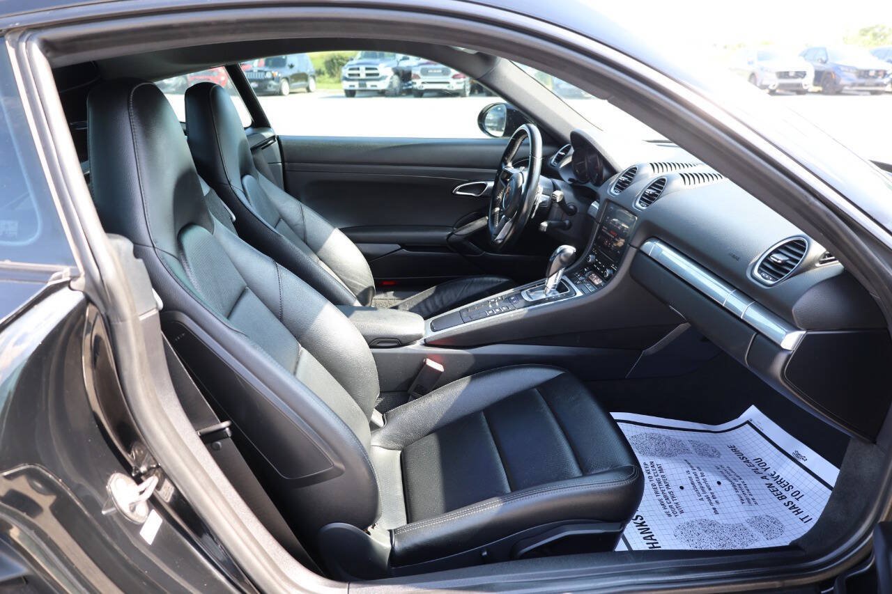 Used 2019 Porsche 718 Cayman RWD image 13