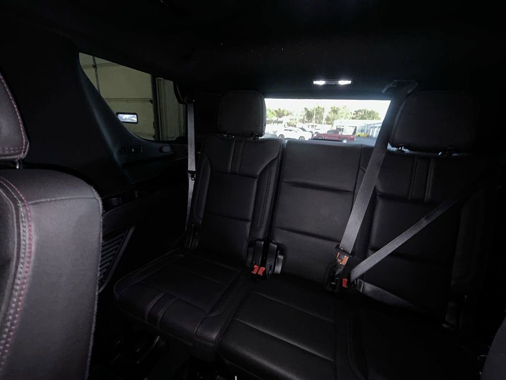 Used 2022 Chevrolet Tahoe RST w/ Sport Performance Package image 30