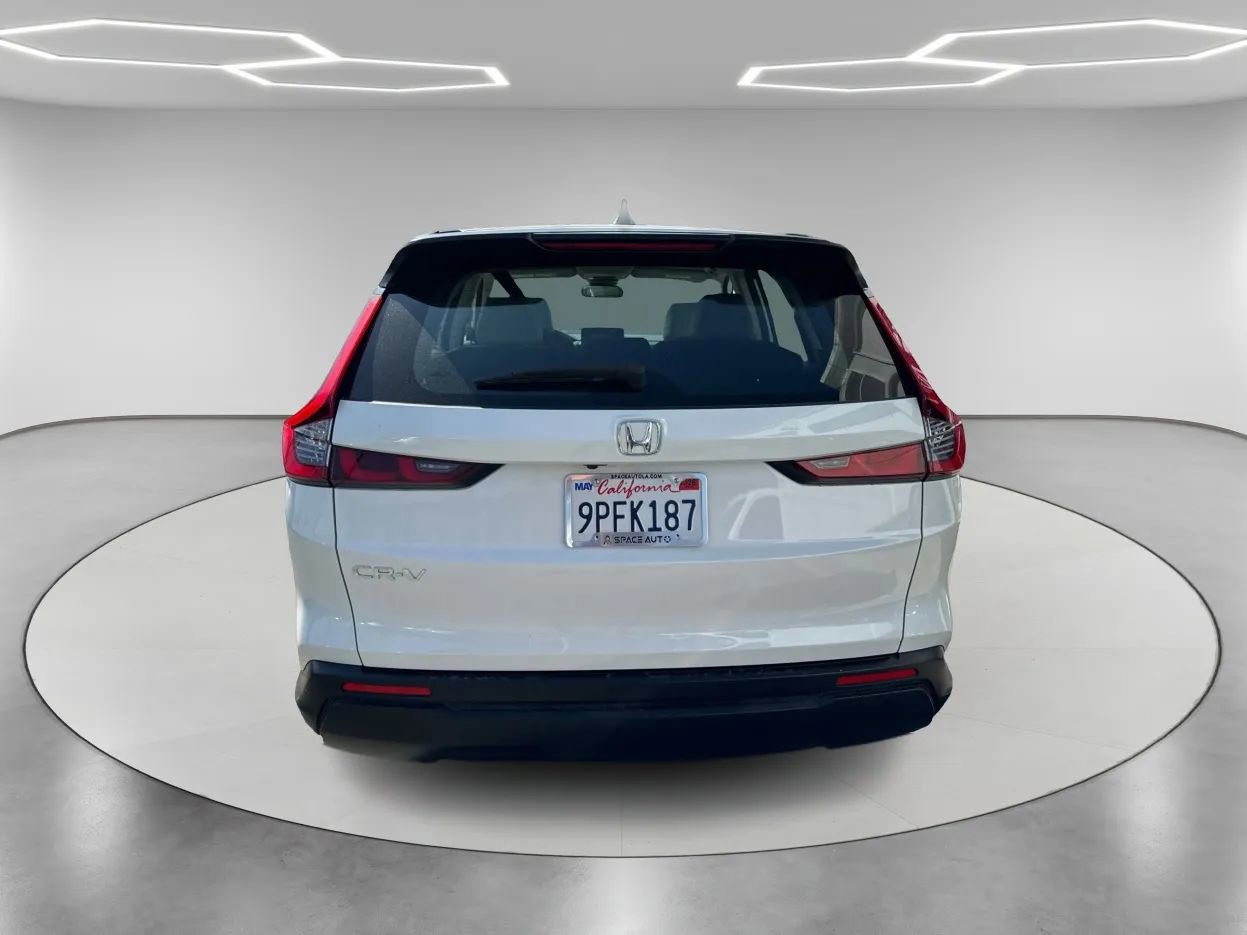 Used 2024 Honda CR-V LX image 6