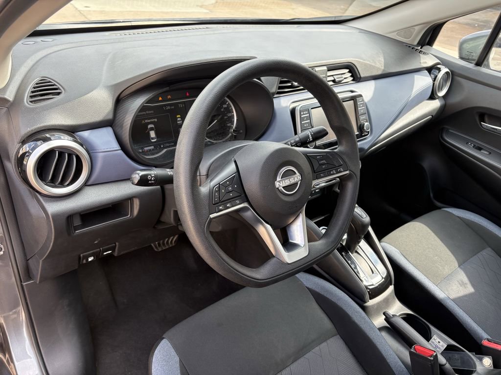 Used 2024 Nissan Versa SV image 14