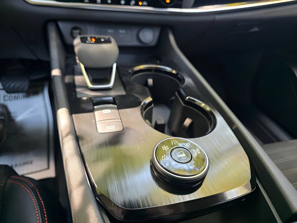 New 2026 Nissan Rogue SV AWD/4WD image 26