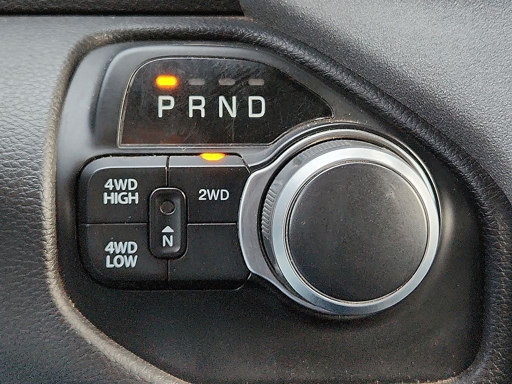 Used 2024 RAM 2500 Tradesman w/ Chrome Appearance Group AWD/4WD image 24