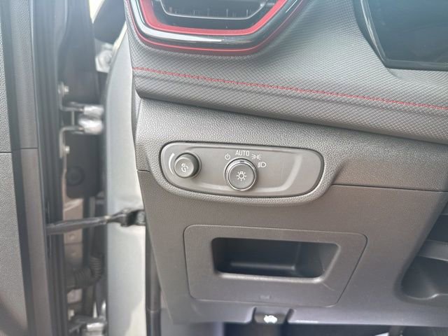 Used 2024 Chevrolet TrailBlazer RS FWD image 14