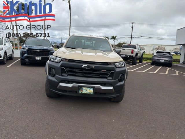 Used 2024 Chevrolet Colorado Trail Boss w/ Safety Package image 2