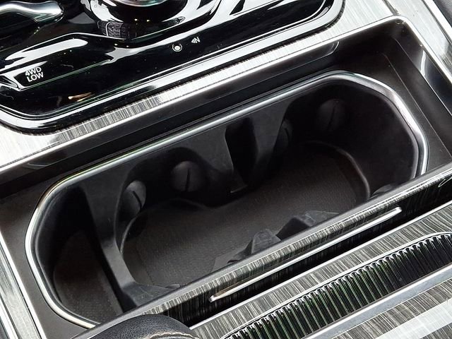 Used 2022 Jeep Wagoneer Series III w/ Premium Group I image 32