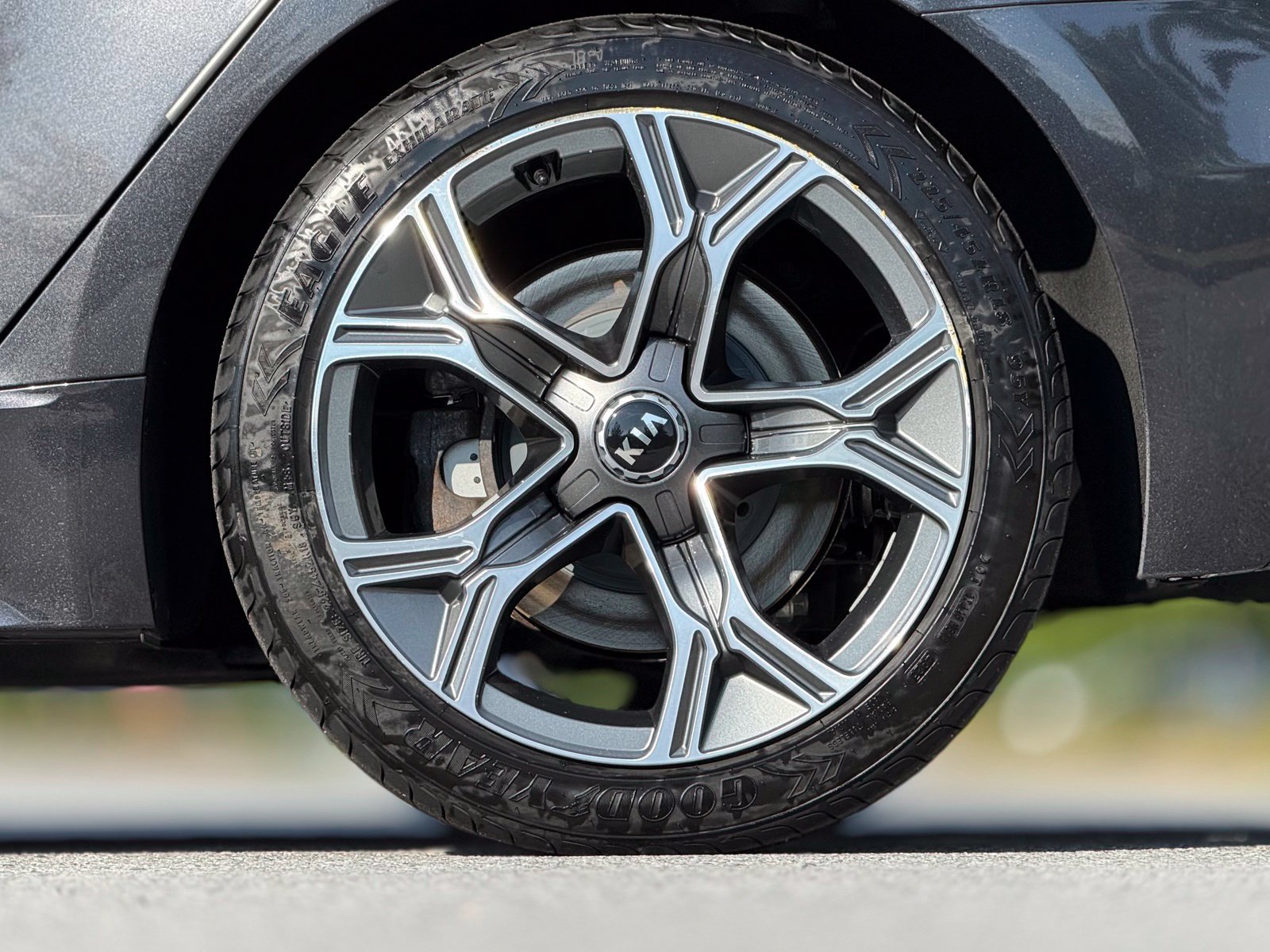 Used 2020 Kia Stinger GT-Line AWD/4WD image 19