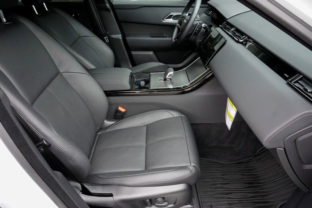 Used 2026 Land Rover Range Rover Velar S AWD/4WD image 23