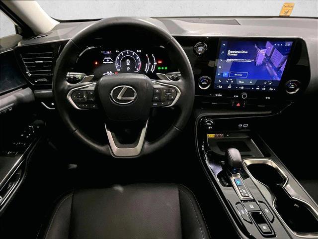 Used 2024 Lexus NX 250 FWD image 7