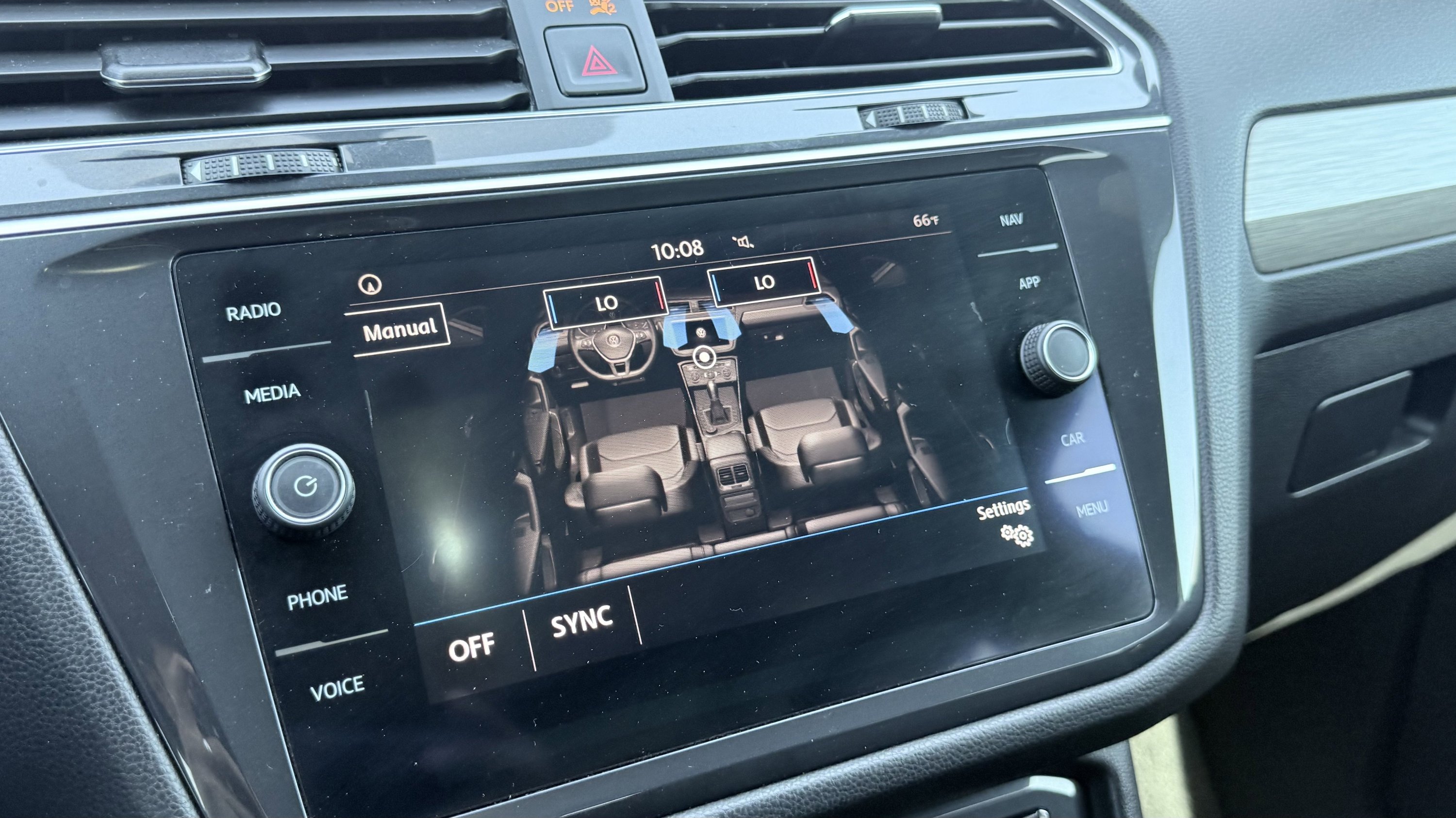 Used 2019 Volkswagen Tiguan SEL R-Line FWD image 71
