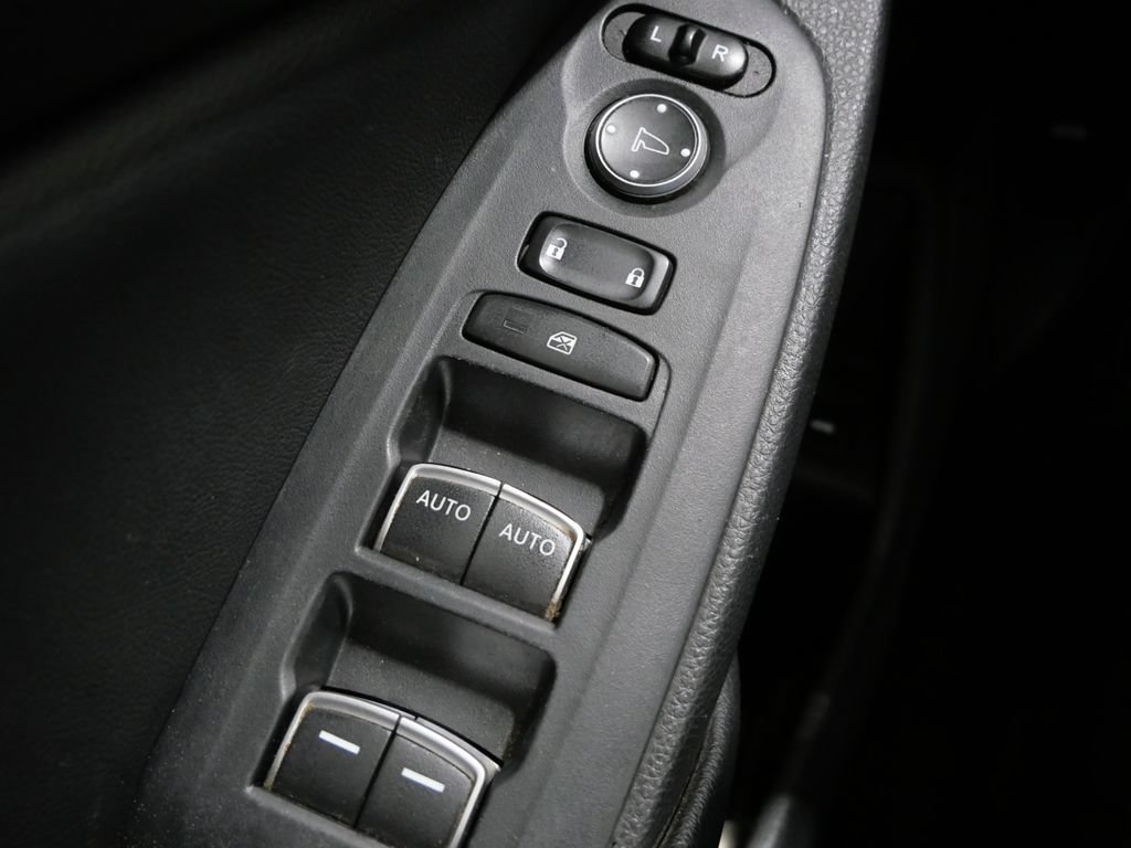 Used 2022 Honda Accord Sport image 13