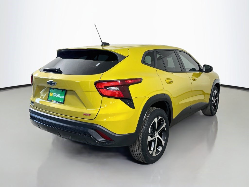 Used 2024 Chevrolet Trax RS FWD image 10