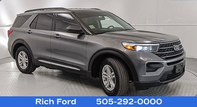 Certified 2023 Ford Explorer XLT image 1