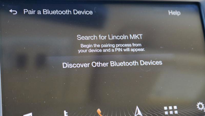 Used 2019 Lincoln MKT AWD image 12