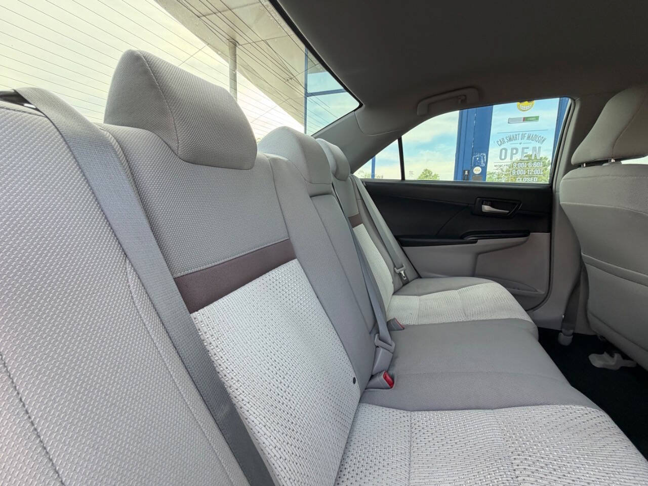 Used 2012 Toyota Camry LE w/ Preferred Accessory Pkg FWD image 23