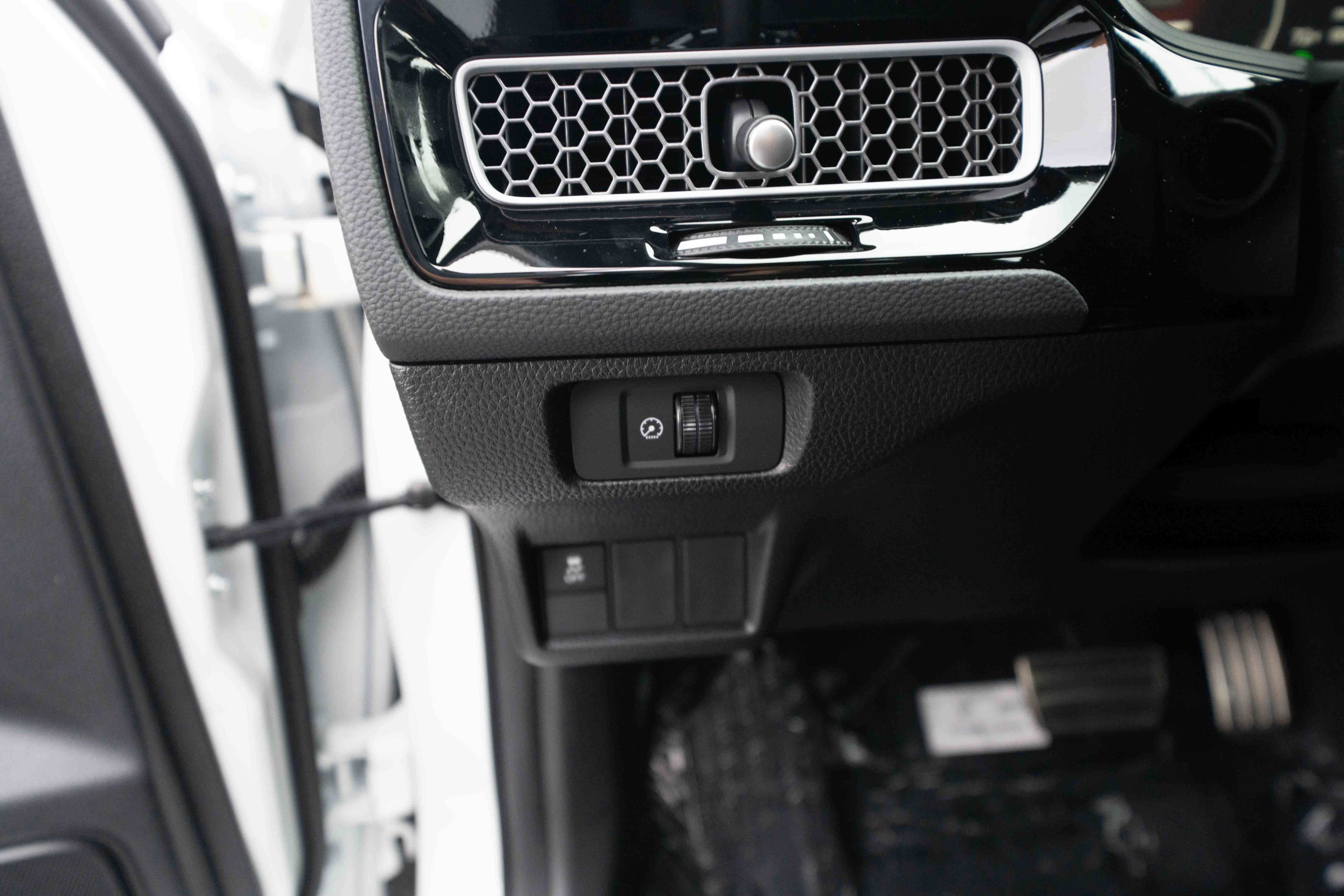 New 2026 Honda Civic Sport image 11