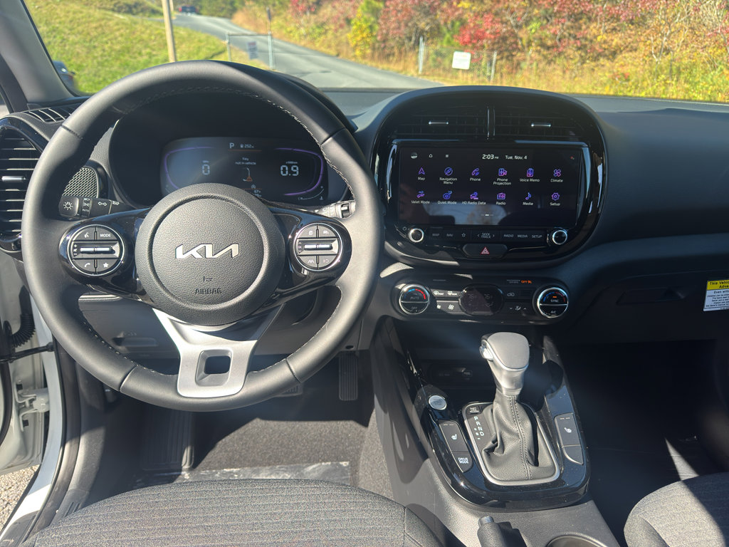 New 2025 Kia Soul EX image 10