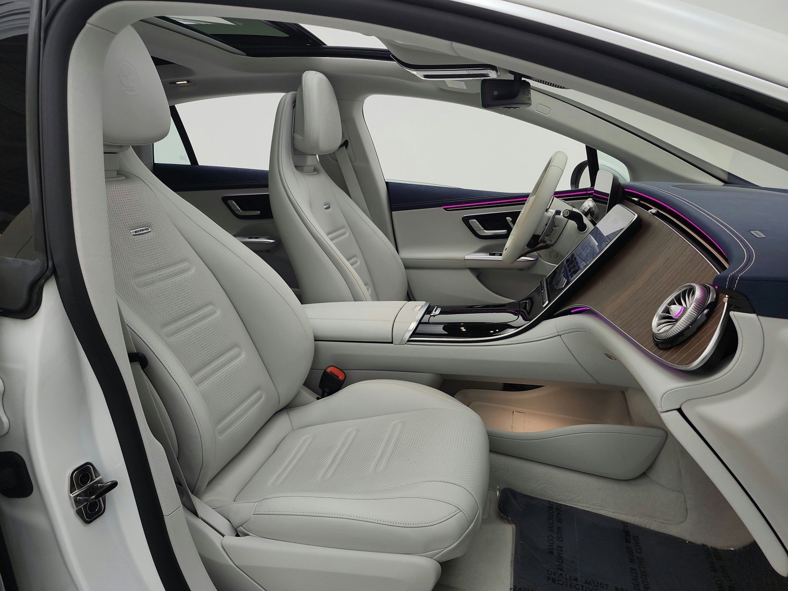 Used 2023 Mercedes-Benz EQE AMG 4MATIC Sedan image 19