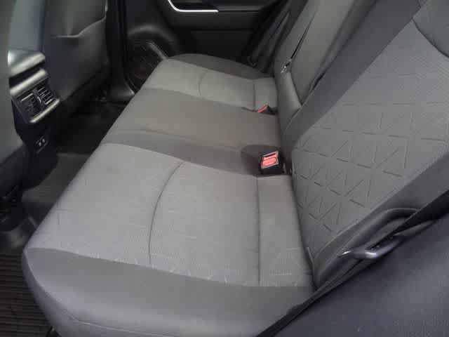 Used 2020 Toyota RAV4 XLE w/ Convenience Package AWD/4WD image 20