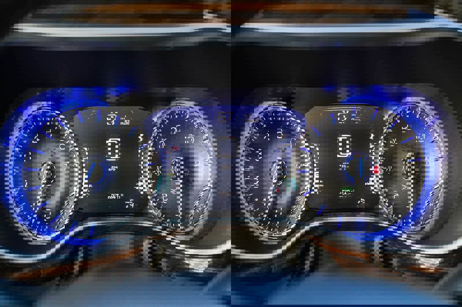 Used 2023 Chrysler Pacifica Limited image 23