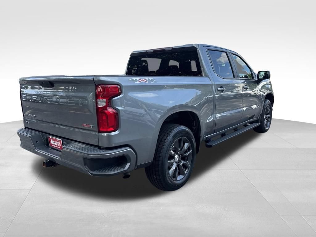 Used 2020 Chevrolet Silverado 1500 RST w/ RST Value Package AWD/4WD image 13
