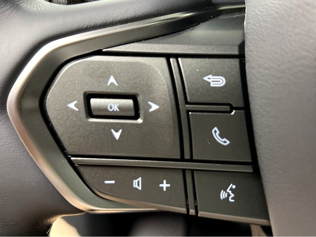 New 2026 Lexus LX 700h Luxury image 12