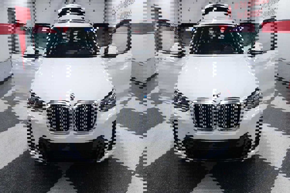 Used 2023 BMW X3 xDrive30i w/ M Sport Package image 27